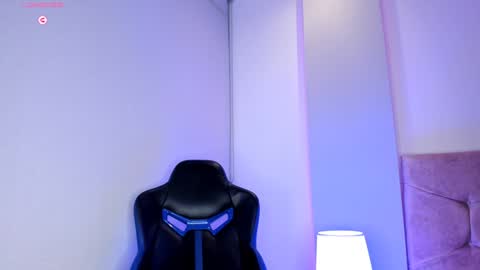 Camelia Smith online show from 02/04/25, 09:38