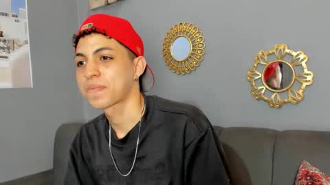 Snapshot of cameron_lux4 chatting on 10/28/25, 01:03 CAMERON online show from 10/28/25, 01:03