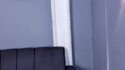 Snapshot of cameron_lux4 chatting on 10/31/25, 01:01 CAMERON online show from 10/31/25, 01:01