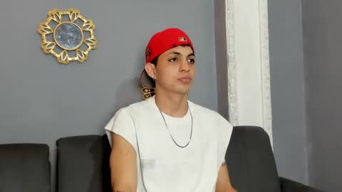 Snapshot of cameron_lux4 chatting on 11/04/25, 12:59 CAMERON online show from 11/04/25, 12:59