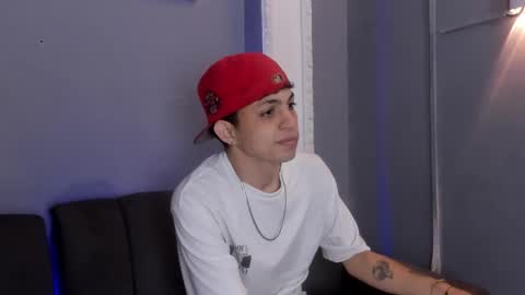 Snapshot of cameron_lux4 chatting on 11/14/25, 12:59 CAMERON online show from 11/14/25, 12:59