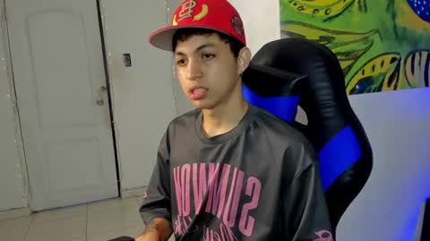 Snapshot of cameron_lux4 chatting on 11/29/25, 01:03 CAMERON online show from 11/29/25, 01:03