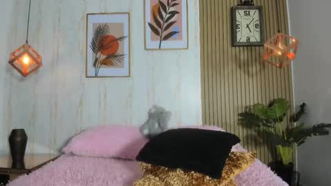 Cameron  online show from 02/18/25, 11:52