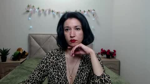 Snapshot of cameronenns chatting on 05/18/26, 01:17 Cameronenns online show from 05/18/26, 01:17