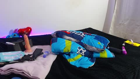 Cami crystal 99 online show from 04/01/26, 02:03