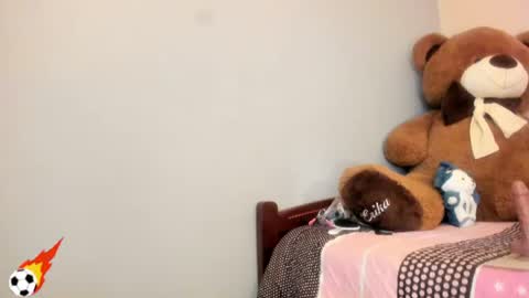Snapshot of cami_hot_hair chatting on 07/08/26, 10:03 cami online show from 07/08/26, 10:03