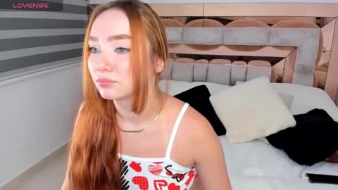 Snapshot of cami_lovers1 chatting on 01/23/25, 03:48 camii online show from 01/23/25, 03:48