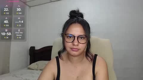 Camila Valbuena online show from 09/29/25, 09:41