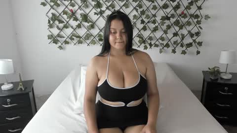 Snapshot of camihotboobs chatting on 01/14/25, 07:43 camihotboobs online show from 01/14/25, 07:43