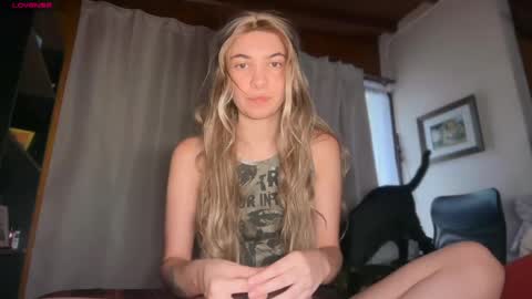 camii19y online show from 04/19/26, 10:01