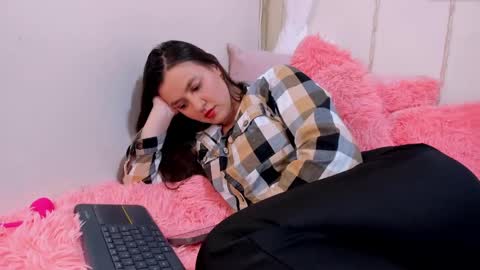 Camii Lopez online show from 01/28/25, 10:01