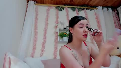 Camii Lopez online show from 10/24/25, 10:39