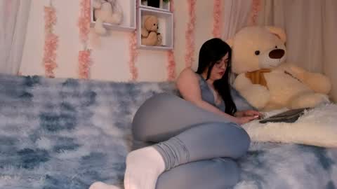 Camii Lopez online show from 04/21/26, 01:42