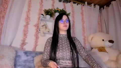 Snapshot of camiilalopee chatting on 05/31/26, 08:43 Camii Lopez online show from 05/31/26, 08:43