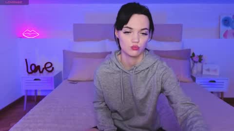 Camila online show from 12/14/25, 11:09