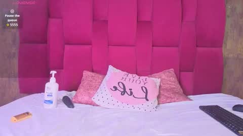 camila__bouzas online show from 03/07/26, 10:45