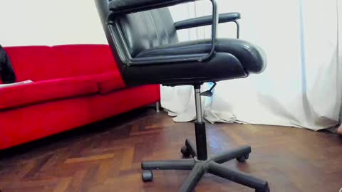 Snapshot of camila_berk chatting on 12/12/24, 10:31 Cami online show from 12/12/24, 10:31