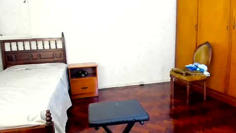 Snapshot of camila_berk chatting on 01/24/25, 03:22 Cami online show from 01/24/25, 03:22