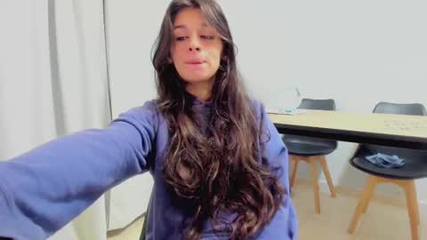 Snapshot of camila_berk chatting on 09/23/25, 07:00 Cami online show from 09/23/25, 07:00