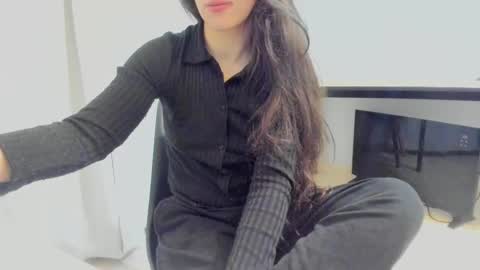 Snapshot of camila_berk chatting on 10/23/25, 04:56 Cami online show from 10/23/25, 04:56