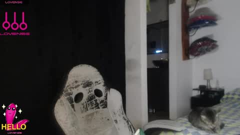 camila online show from 04/26/26, 04:32