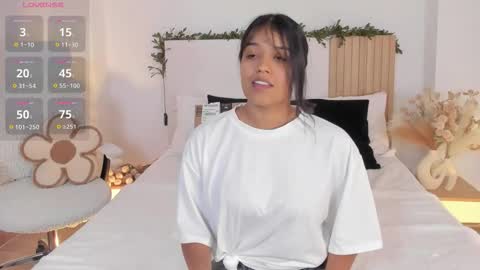 camila_bustamante_ online show from 01/19/26, 02:54