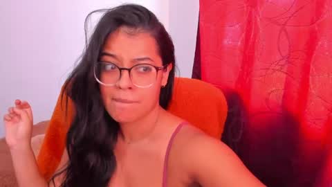 camila_bustamante_ online show from 05/30/26, 05:54