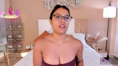 camila_bustamante_ online show from 07/18/26, 04:11