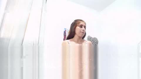 Camila online show from 04/24/26, 08:00