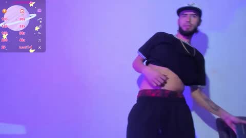  s online show from 02/15/26, 05:15