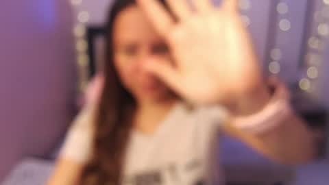 Snapshot of camila_delarosa chatting on 06/25/26, 05:50 camila online show from 06/25/26, 05:50