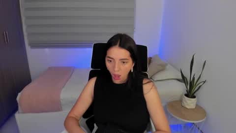 Snapshot of camila_ec2 chatting on 02/25/26, 05:44 C A M I online show from 02/25/26, 05:44