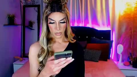 Camila online show from 12/22/24, 03:44