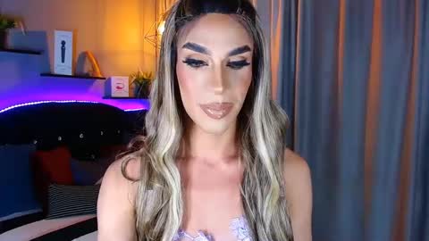 Camila online show from 01/19/25, 03:29