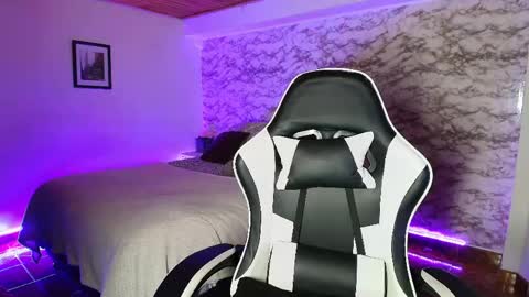 Camila Roose online show from 04/03/26, 01:14