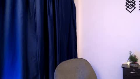 MIA  online show from 10/08/25, 10:29