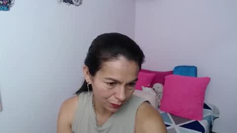 Camila Vargas online show from 02/07/26, 01:04