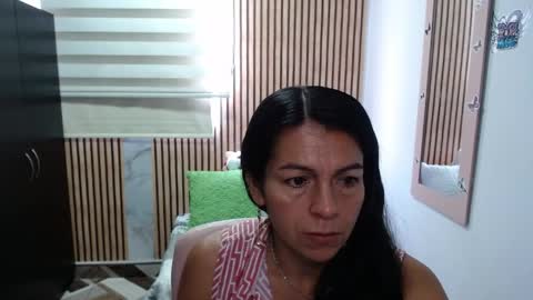 Camila Vargas online show from 04/21/26, 04:56