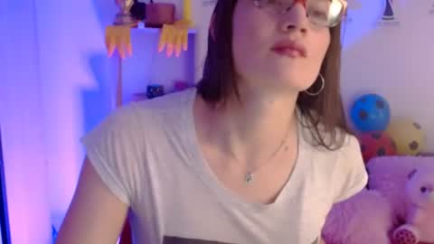 Snapshot of camila_ventura chatting on 07/08/26, 01:15 Camila ventura online show from 07/08/26, 01:15