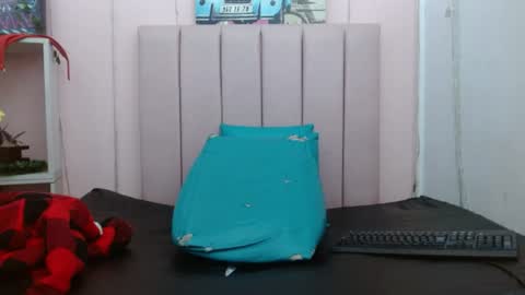 camila_williiamsres online show from 06/16/26, 09:45