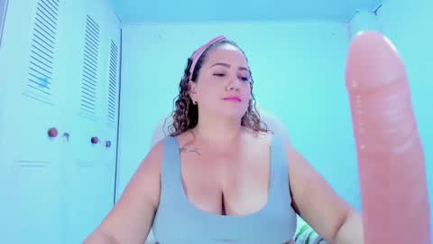 camilaa foxxx online show from 01/23/25, 06:45