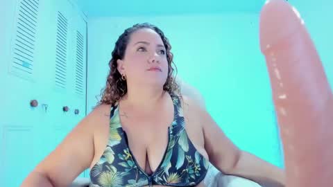 camilaa foxxx online show from 01/24/25, 05:53