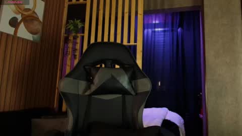    online show from 04/23/26, 05:30