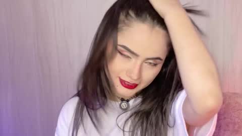 Snapshot of camilaandrade_ chatting on 11/16/25, 08:03 Cami online show from 11/16/25, 08:03