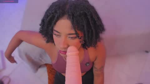 Camila Foox online show from 04/14/26, 04:29