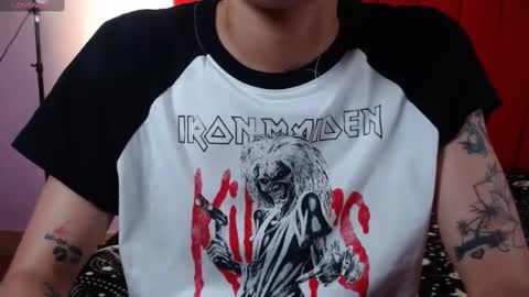 kira online show from 10/19/25, 12:39