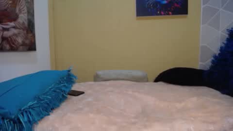 Snapshot of camilaparrisx chatting on 01/16/25, 09:37 camilaparrisx online show from 01/16/25, 09:37