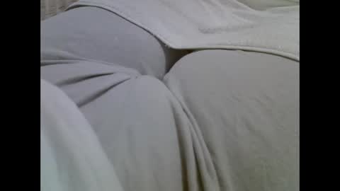 flash 50 tokens BIG CLIT  tits pussy. masturbation big clit 150 tokens fingers inside pussy 1000 tk  pump big clit 300 tk online show from 04/04/26, 01:59