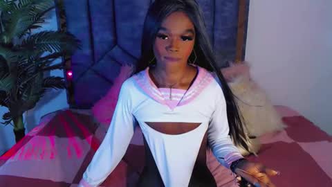 camilaromero18 online show from 04/04/26, 10:18