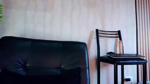 camilarose_oli online show from 01/18/25, 11:54